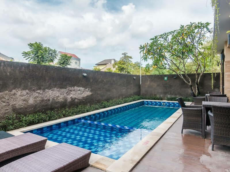 Zen Rooms Basic Jimbaran Taman Mulia Zewnętrze zdjęcie